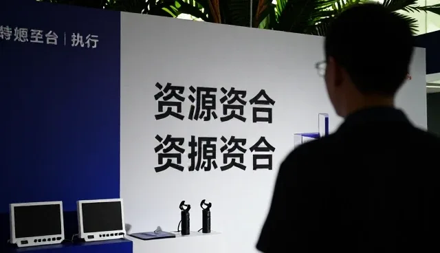 账号代运营中平面设计的资源整合策略